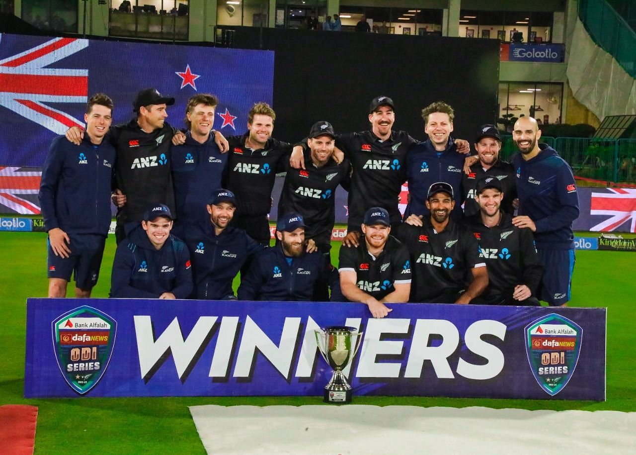 New Zealand celebrate their series victory. (Credits: Twitter)